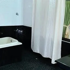 Violet Woods Hotel Munnar