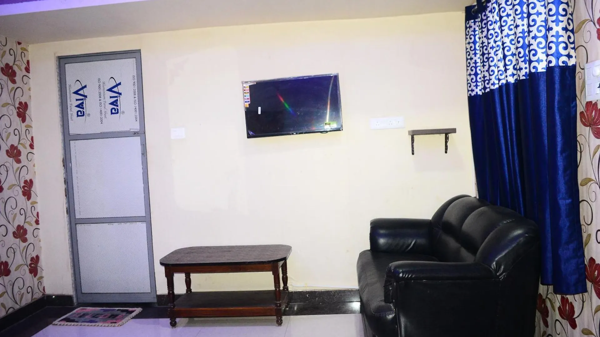H R Guest House Varanasi 0*,